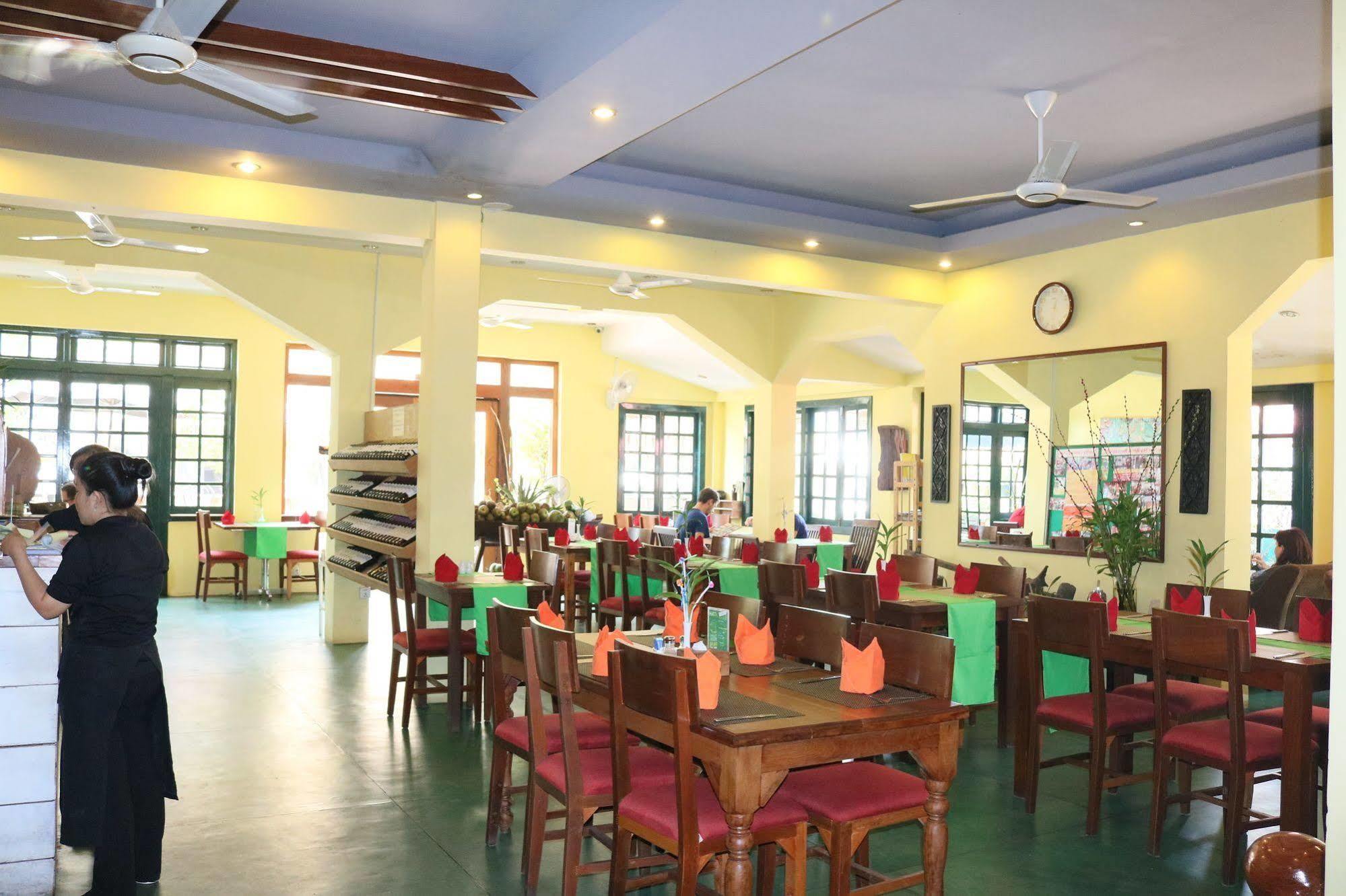 The Moon Villa Siem Reap Exterior foto